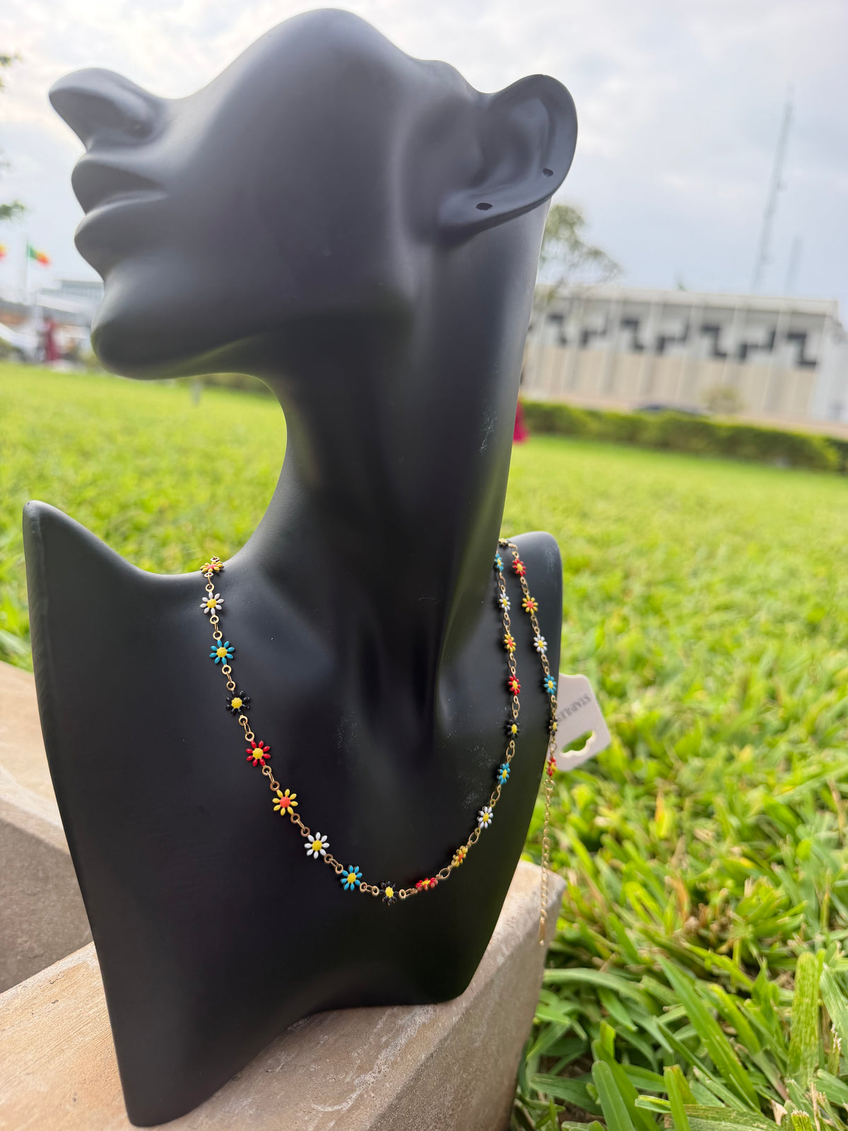 Bloom Chain Set